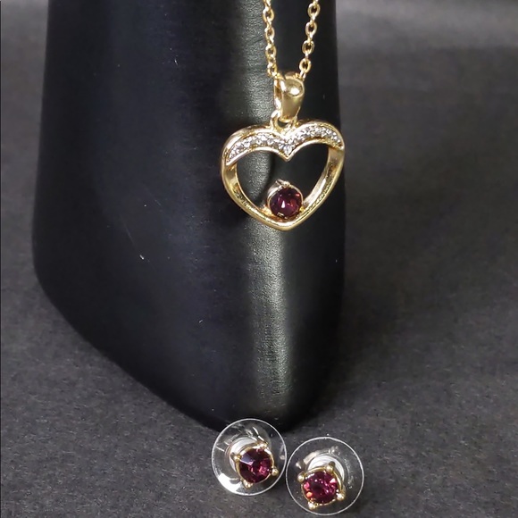 Gold Tone Necklace & Earring Set - Picture 2 of 9